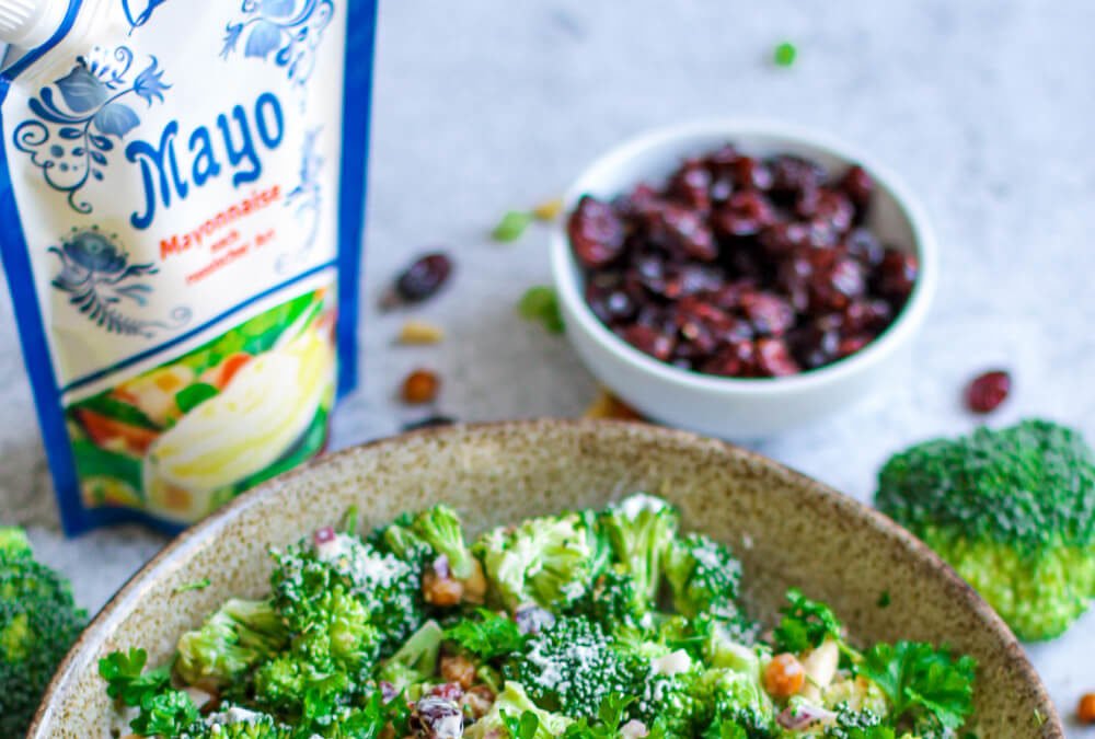 Brokkoli Salat mit Kichererbsen