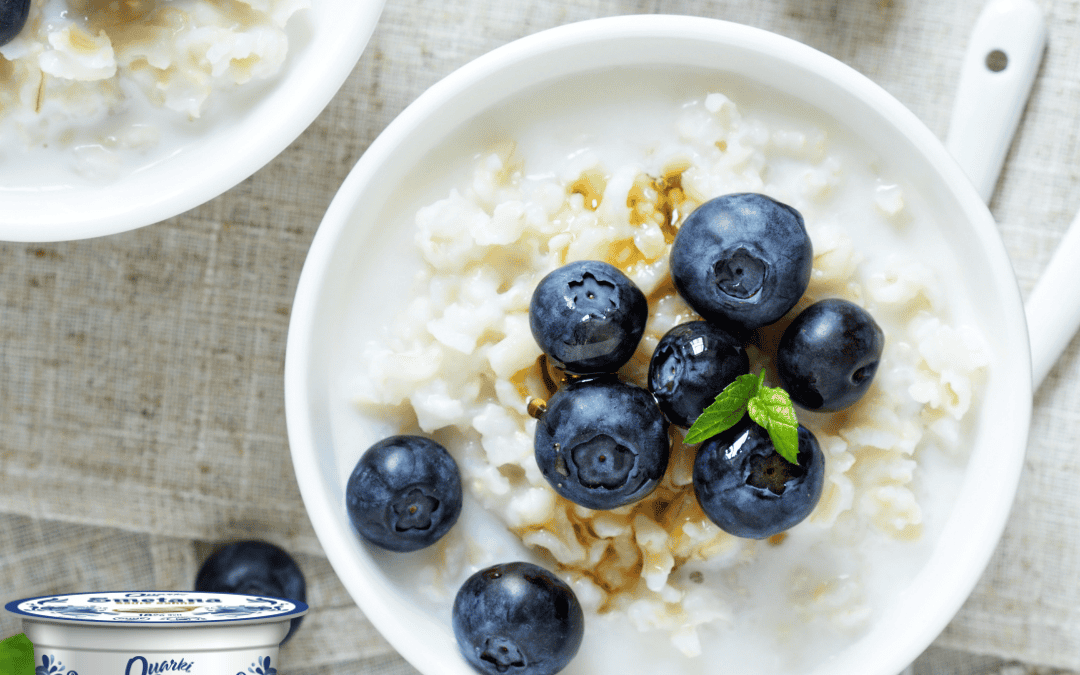 Milchreis mit Früchten